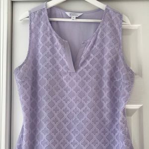 Market & Spruce Ezide top in lavender
